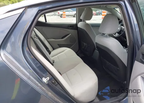 2015 Kia Optima Lx z USA, uszkodzony, nr VIN 5XXGM4A75FG433164